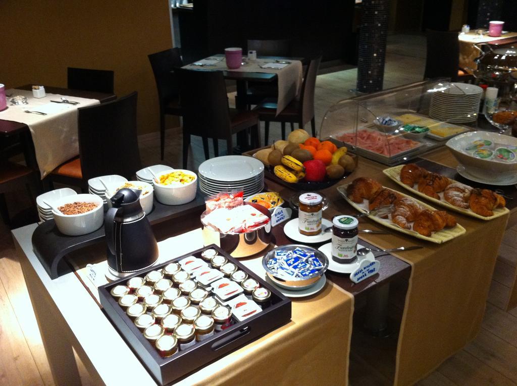 Hotel Fortyfive ชีวัสโซ ภายนอก รูปภาพ